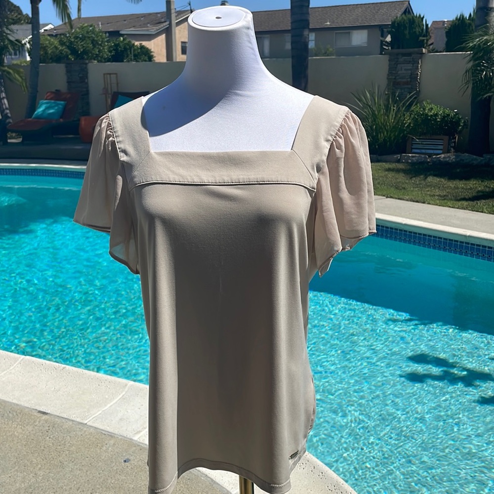 Calvin Klein beige oversized lightweight flowy top | Size S